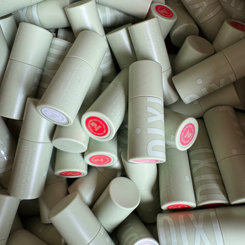 WHOLESALE PIXI +HYDRA LIPTREAT TINTED LIP BALM 0.16 OZ UNBOXED - ASSORTED COLORS - 100 PIECE LOT